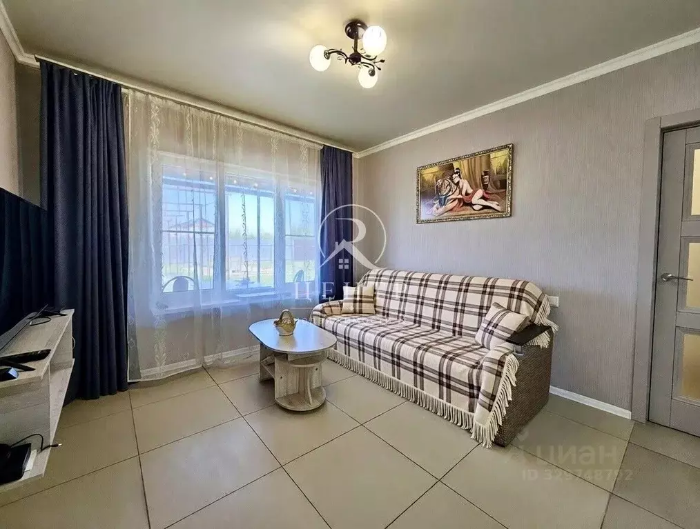 Дом в Ростовская область, Аксай ул. Виктора Бубнова, 16 (50 м) - Фото 2