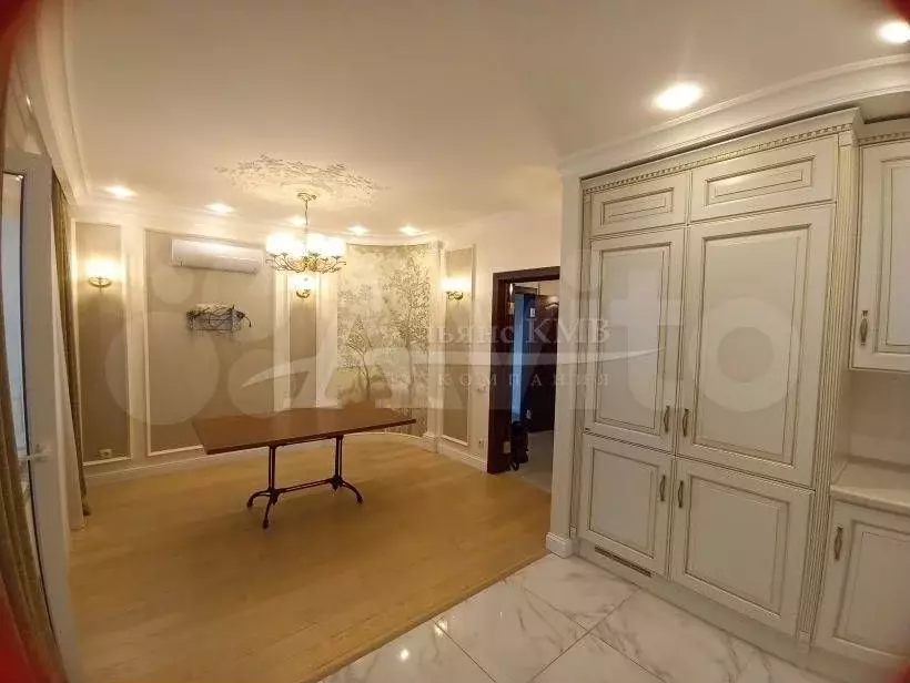 4-к. квартира, 120 м, 4/9 эт. - Фото 1