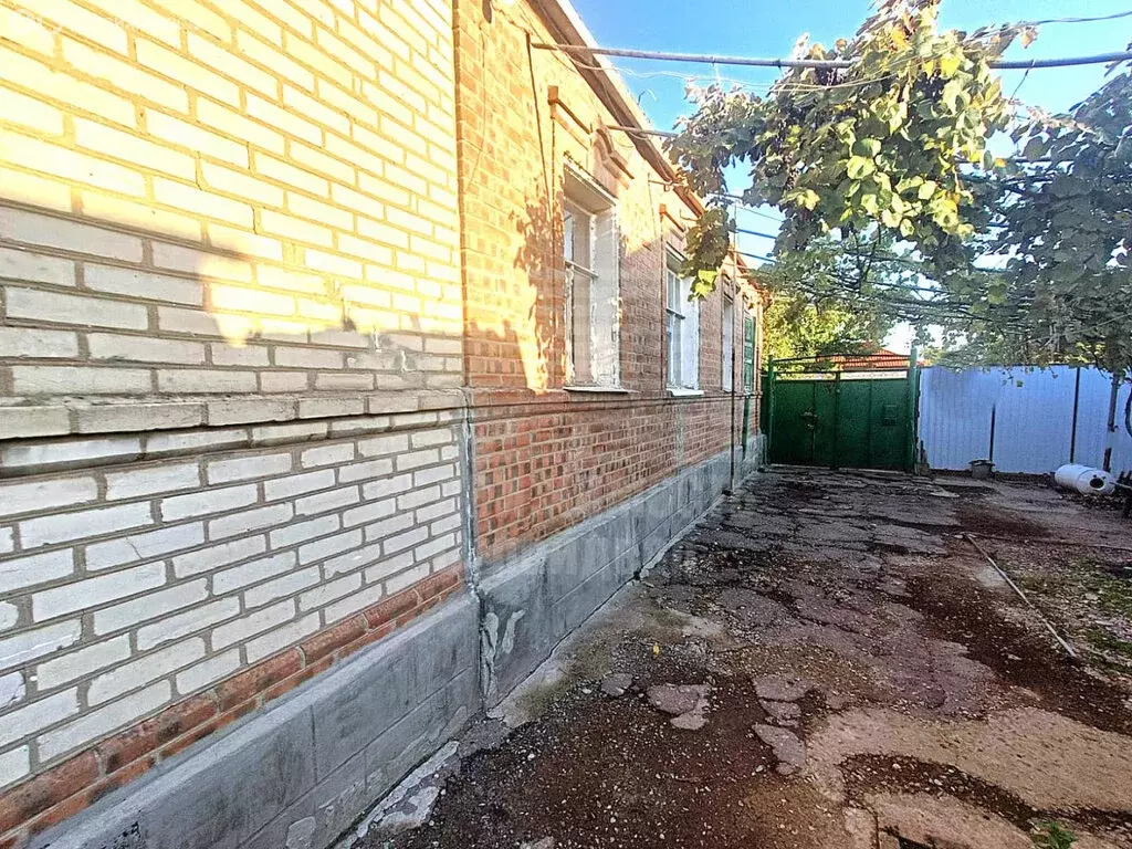 Дом в Таганрог, улица 3-я Линия, 66 (68 м) - Фото 2