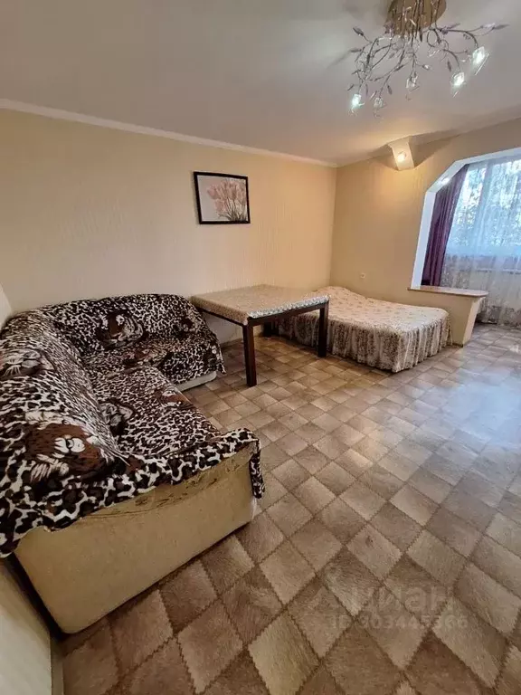 1-к кв. Крым, Алушта ул. Октябрьская, 36 (38.0 м) - Фото 1