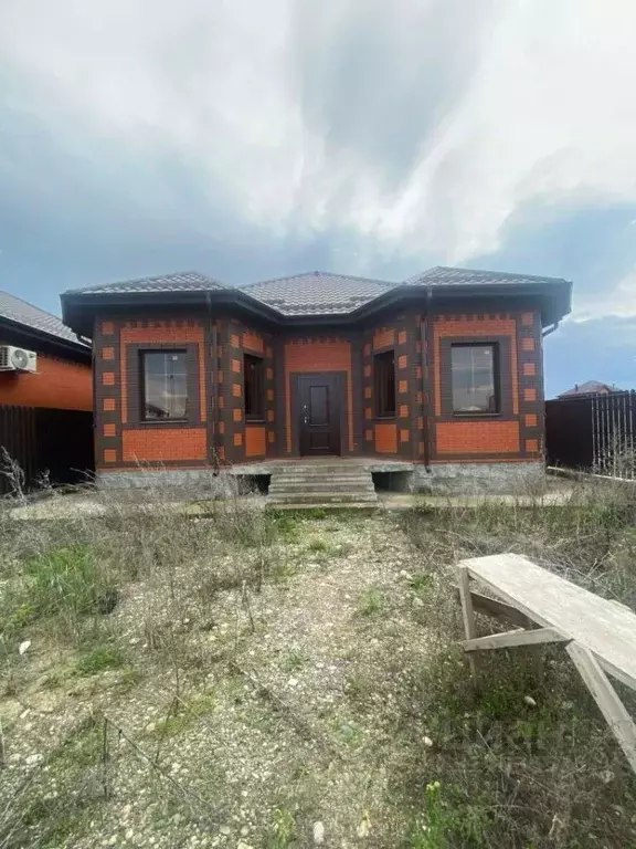 Дом в Ставропольский край, Ессентуки ул. Имени Рыбникова (130 м) - Фото 0