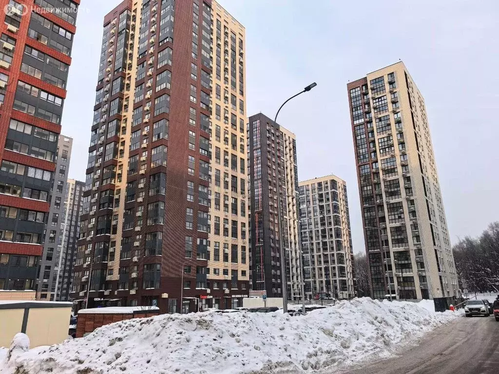 3-комнатная квартира: Москва, Варшавское шоссе, 168 (85 м) - Фото 1
