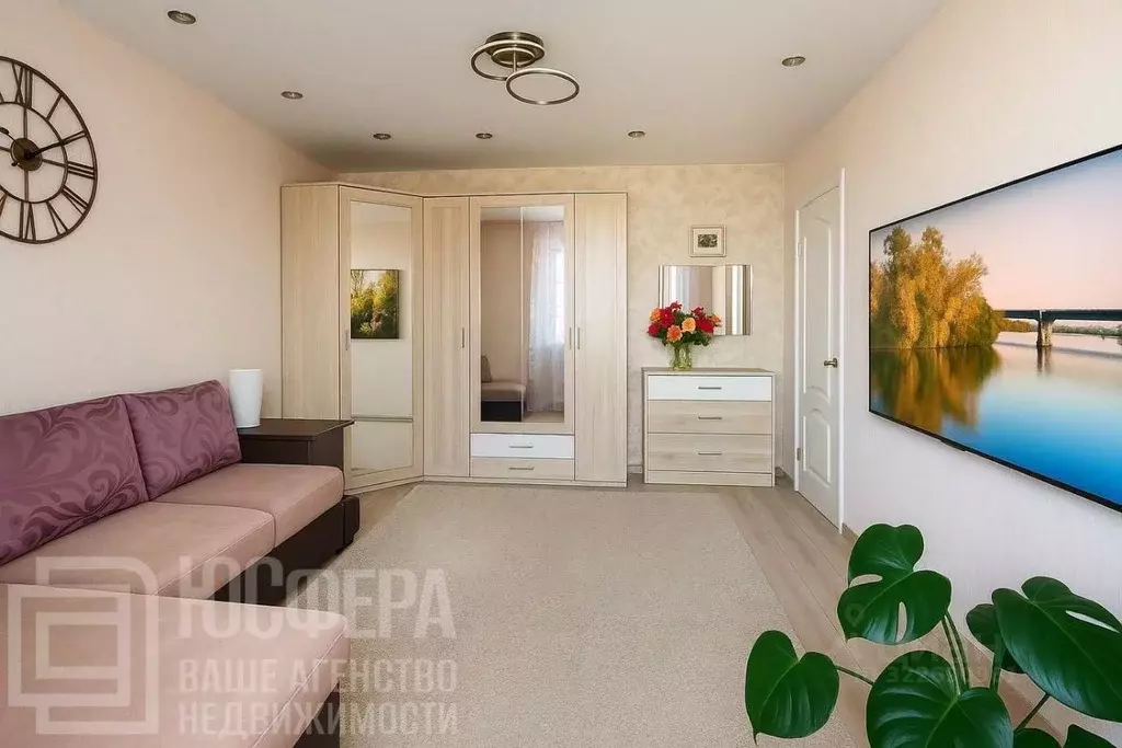 2-к кв. Волгоградская область, Волгоград ул. Академика Богомольца, 6 ... - Фото 1