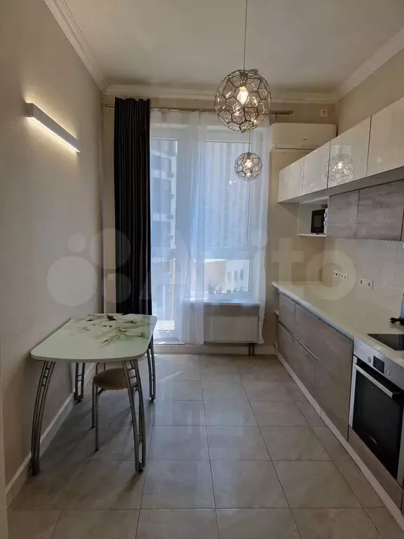 1-к. квартира, 38 м, 6/22 эт. - Фото 0