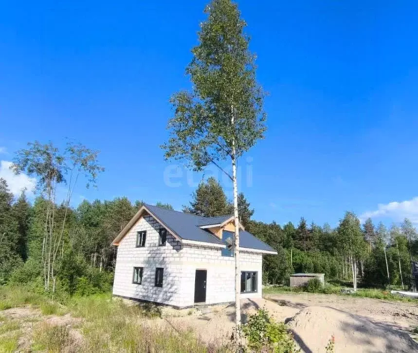 Дом в Карелия, Прионежский район, с. Заозерье ул. Изумрудная (140 м) - Фото 0