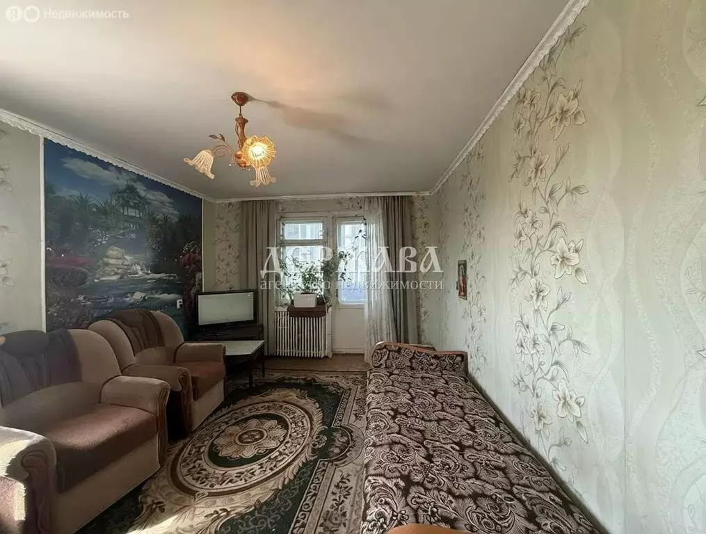 2-комнатная квартира: Старооскольский городской округ, село Монаково, ... - Фото 1