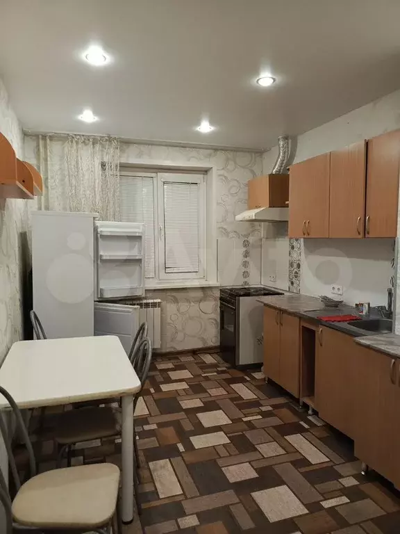 3-к. квартира, 74 м, 3/9 эт. - Фото 0