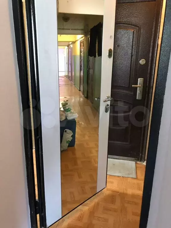 Комната 12 м в 9-к., 3/9 эт. - Фото 1
