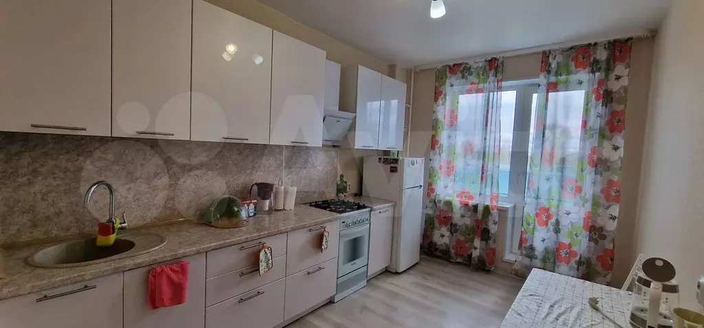 1-к. квартира, 44 м, 4/9 эт. - Фото 0