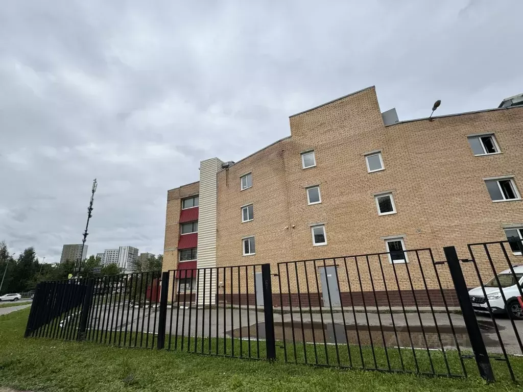 Гараж в Москва Лукинская ул., 19 (17 м) - Фото 2
