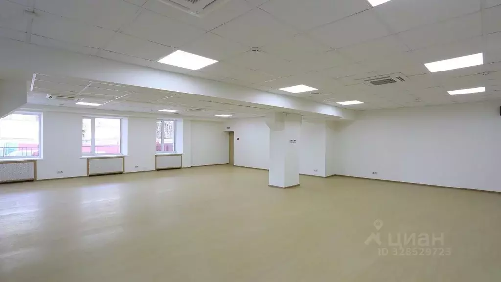 Торговая площадь в Санкт-Петербург Московский просп., 60/129 (106 м) - Фото 2