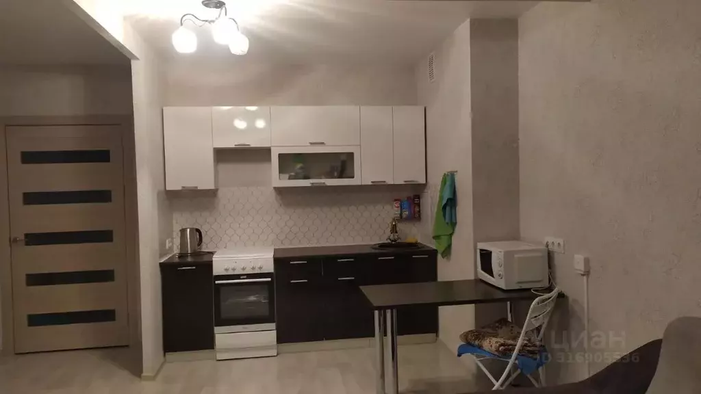 Студия Красноярский край, Красноярск ул. Апрельская, 4Б (38.0 м) - Фото 1