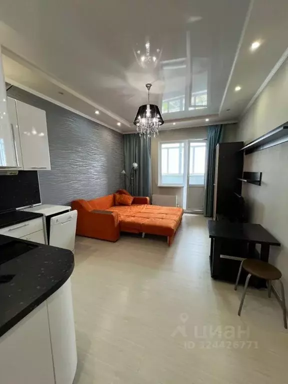 Студия Ханты-Мансийский АО, Сургут ул. Крылова, 26 (23.9 м) - Фото 2