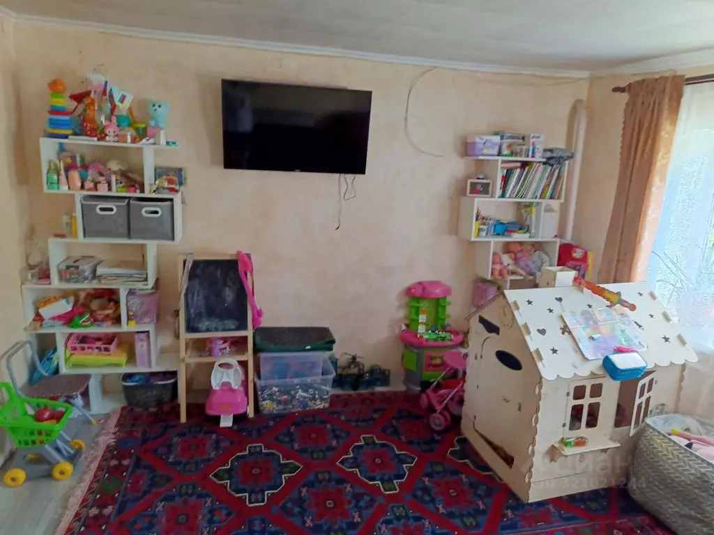 Дом в Краснодарский край, Темрюкский район, Краснострельское с/пос, ... - Фото 1