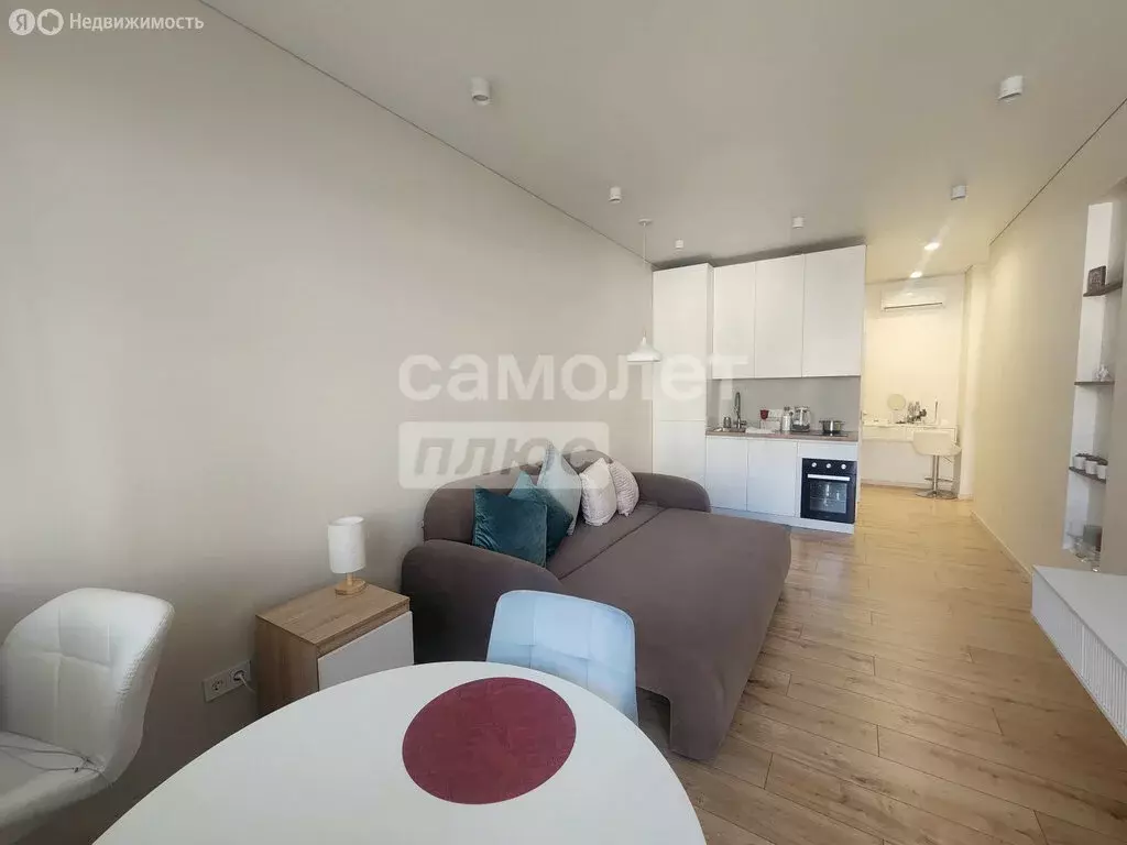 Квартира-студия: посёлок Ильинское-Усово, проезд Александра Невского, ... - Фото 1