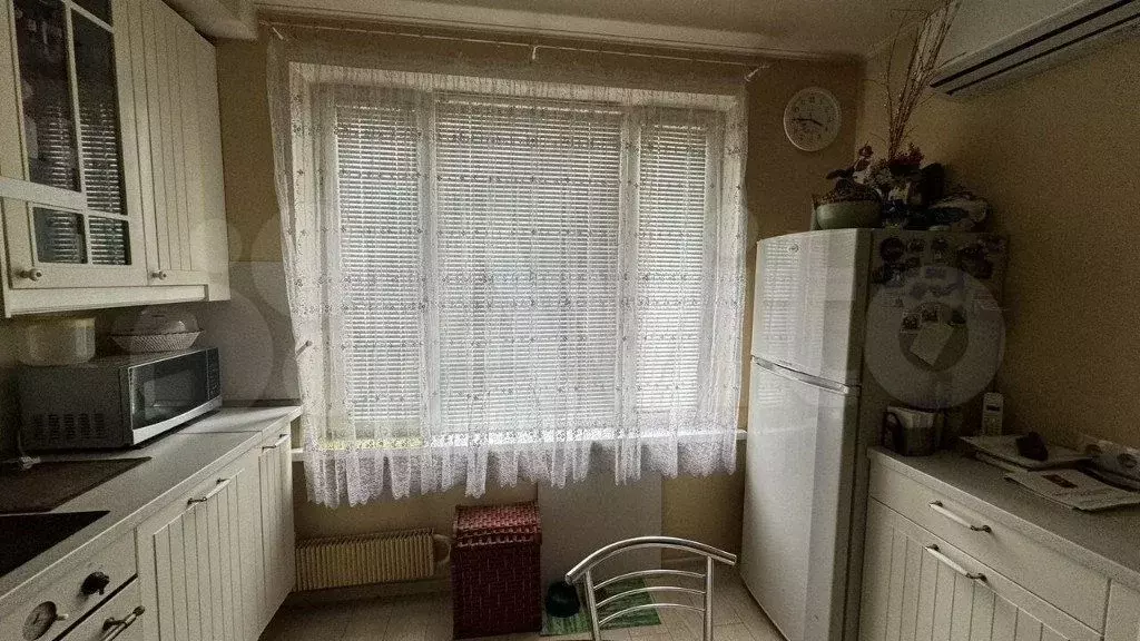 2-к. квартира, 45 м, 1/9 эт. - Фото 1