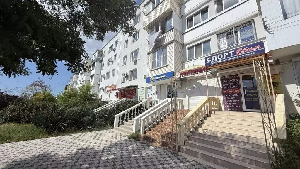 Помещение свободного назначения в Севастополь просп. Октябрьской ... - Фото 1