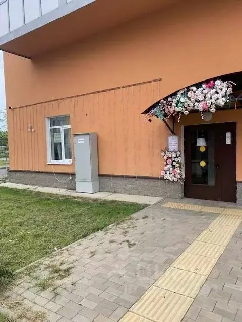 Помещение свободного назначения в Ленинградская область, Коммунар ... - Фото 1