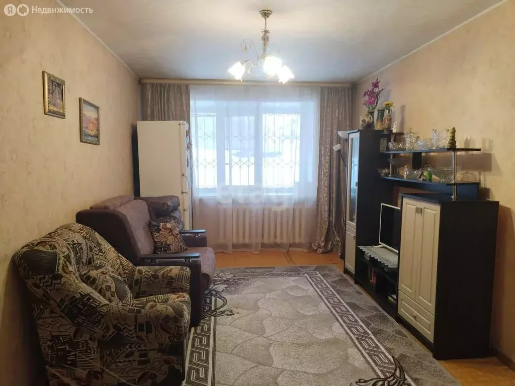 3-комнатная квартира: Юрга, проспект Победы, 5 (58 м) - Фото 1