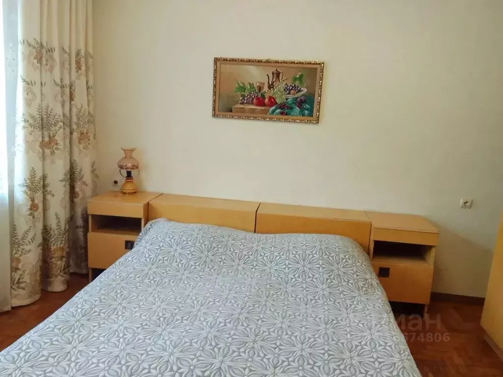 3-к кв. Ставропольский край, Кисловодск ул. Урицкого, 8 (55.0 м) - Фото 1
