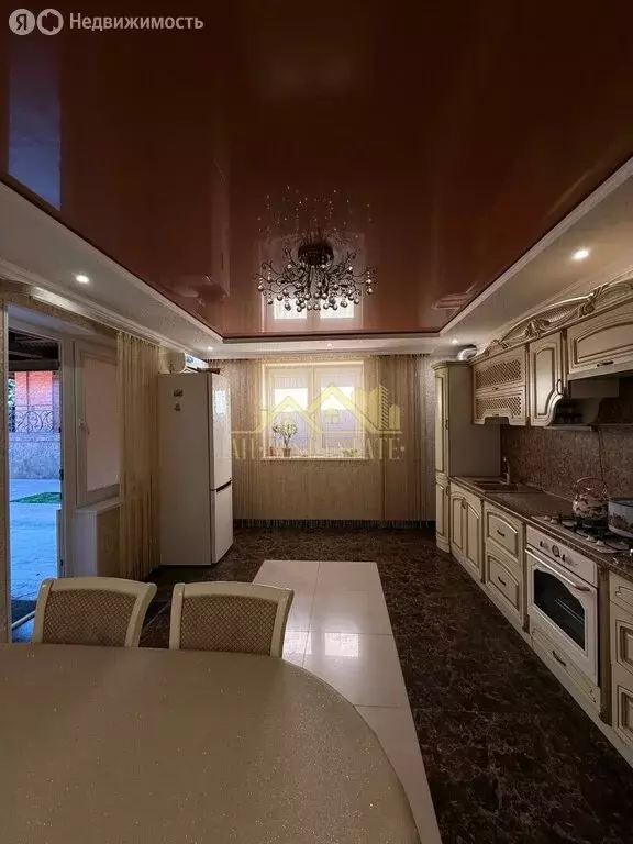 Дом в Беслан, улица Карла Маркса, 5 (215 м) - Фото 2