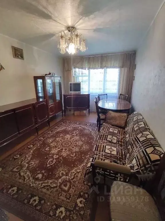 3-к кв. Иркутская область, Усть-Илимск ул. Чайковского, 3 (63.0 м) - Фото 0