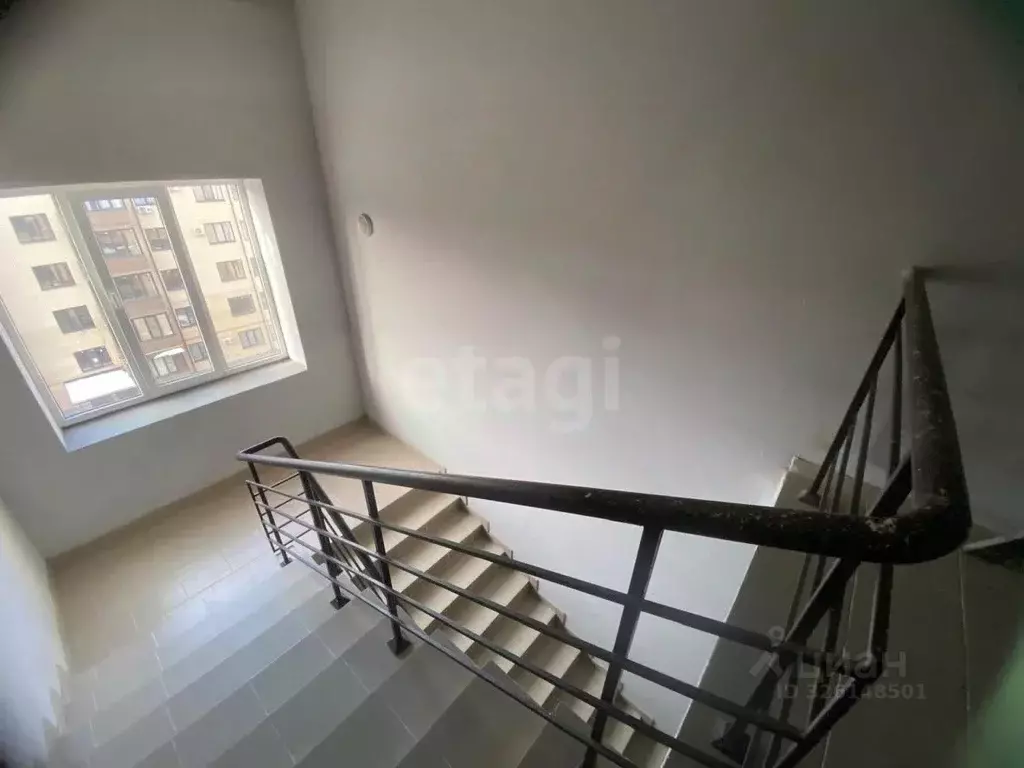 3-к кв. Северная Осетия, Владикавказ просп. Героев Отечества, 6 (190.0 ... - Фото 2