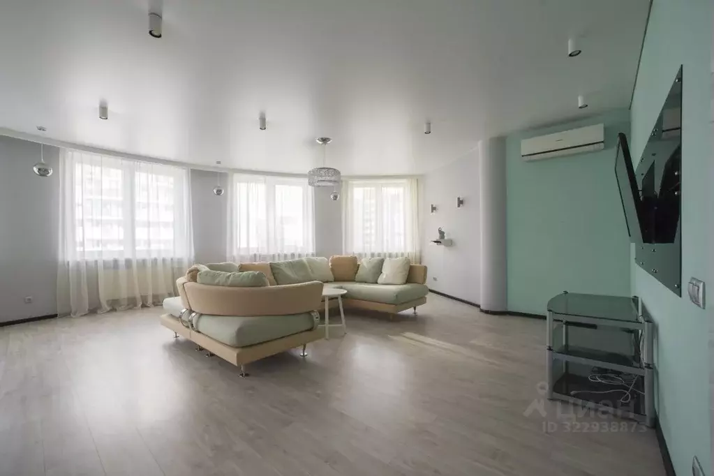 3-к кв. Свердловская область, Екатеринбург ул. Шейнкмана, 90 (142.0 м) - Фото 2