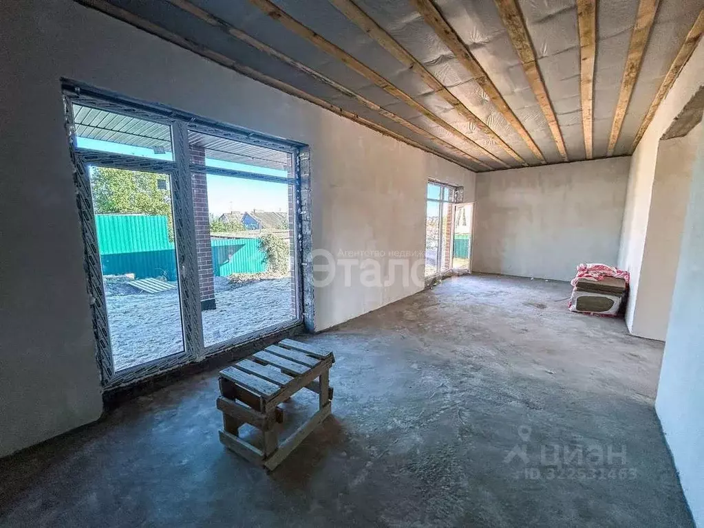 Дом в Волгоградская область, Волгоград Тирольская ул. (150 м) - Фото 2