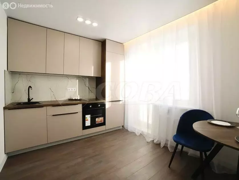 1-комнатная квартира: Тюмень, улица Монтажников, 38 (37 м) - Фото 1