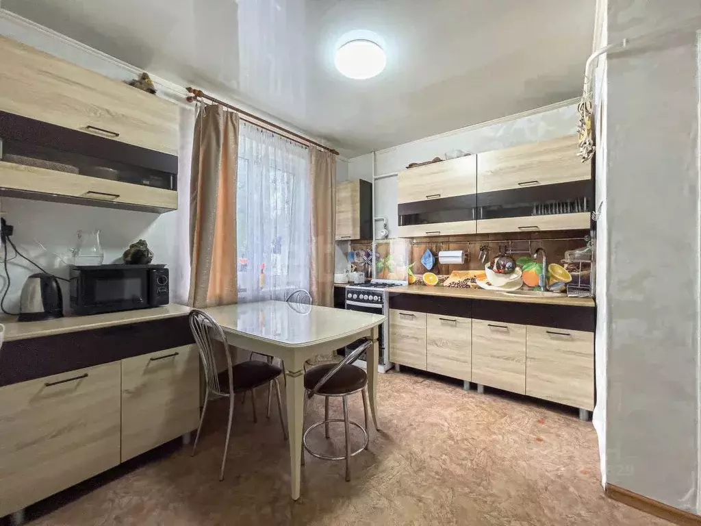 4-к кв. Вологодская область, пос. Непотягово 16 (83.3 м) - Фото 1