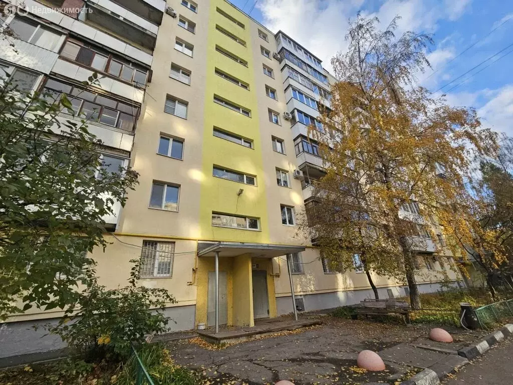 3-комнатная квартира: Саратов, Алексеевская улица, 3 (55.9 м) - Фото 1
