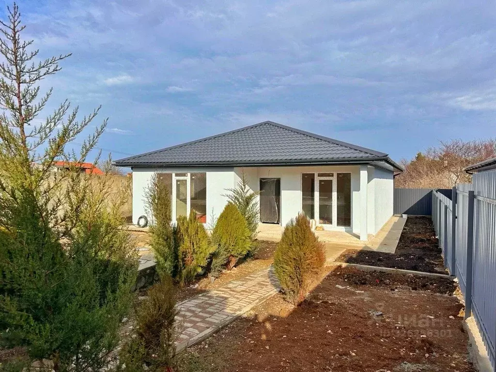 Дом в Севастополь Маяк-4 садовое товарищество,  (120 м) - Фото 1