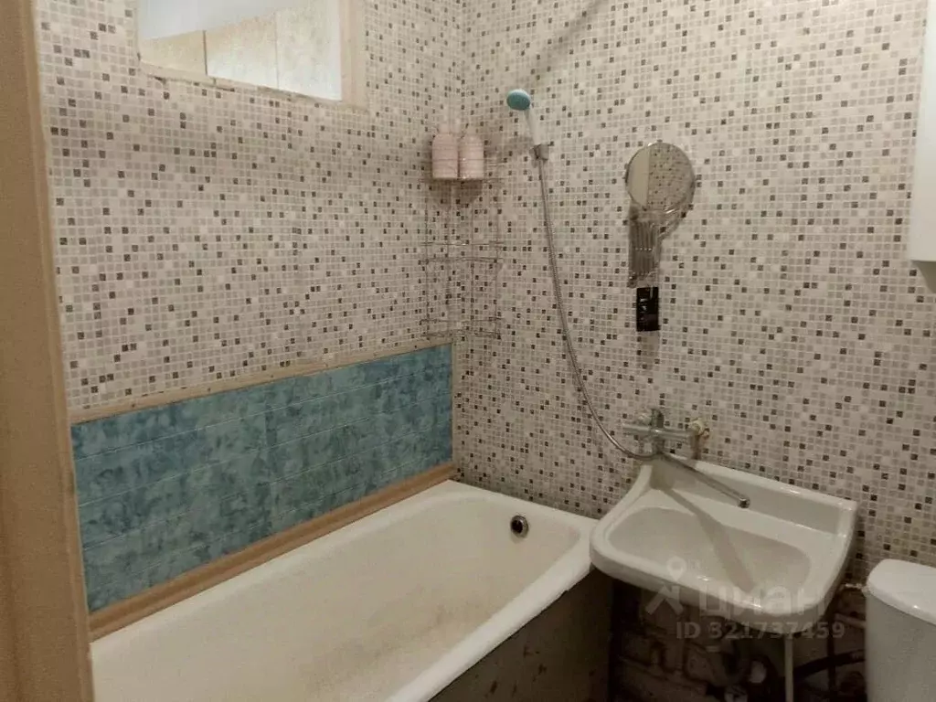 1-к кв. Краснодарский край, Крымск ул. Демьяна Бедного, 1 (32.9 м) - Фото 1