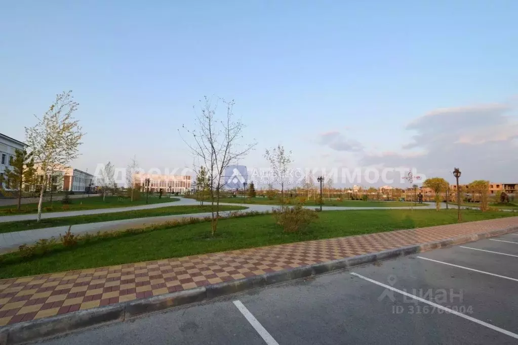Участок в Тюменская область, Тюмень ул. Михаила Иванова (5.63 сот.) - Фото 0