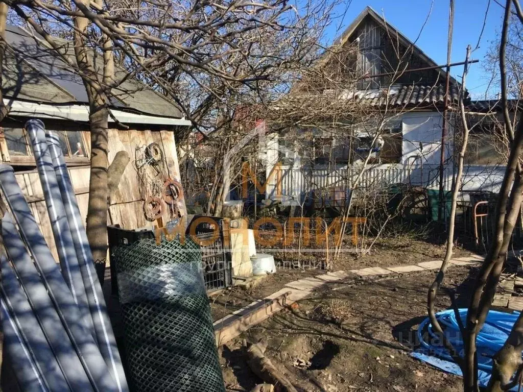 Участок в Краснодарский край, Горячий Ключ пер. Нефтяников (6.5 сот.) - Фото 0