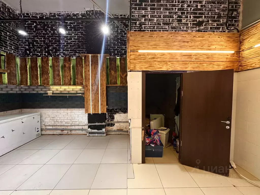 Помещение свободного назначения в Московская область, Химки Молодежная ... - Фото 2