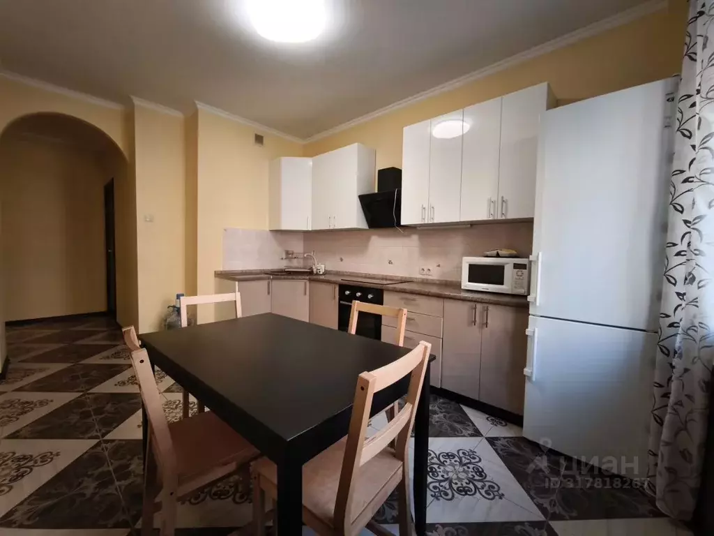 3-к кв. Московская область, Котельники ул. Кузьминская, 19 (85.0 м) - Фото 1