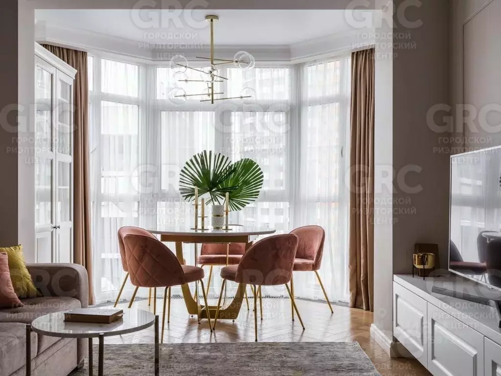 3-к кв. Краснодарский край, Сочи Центральный мкр, ул. Роз, 36 (77.0 м) - Фото 1