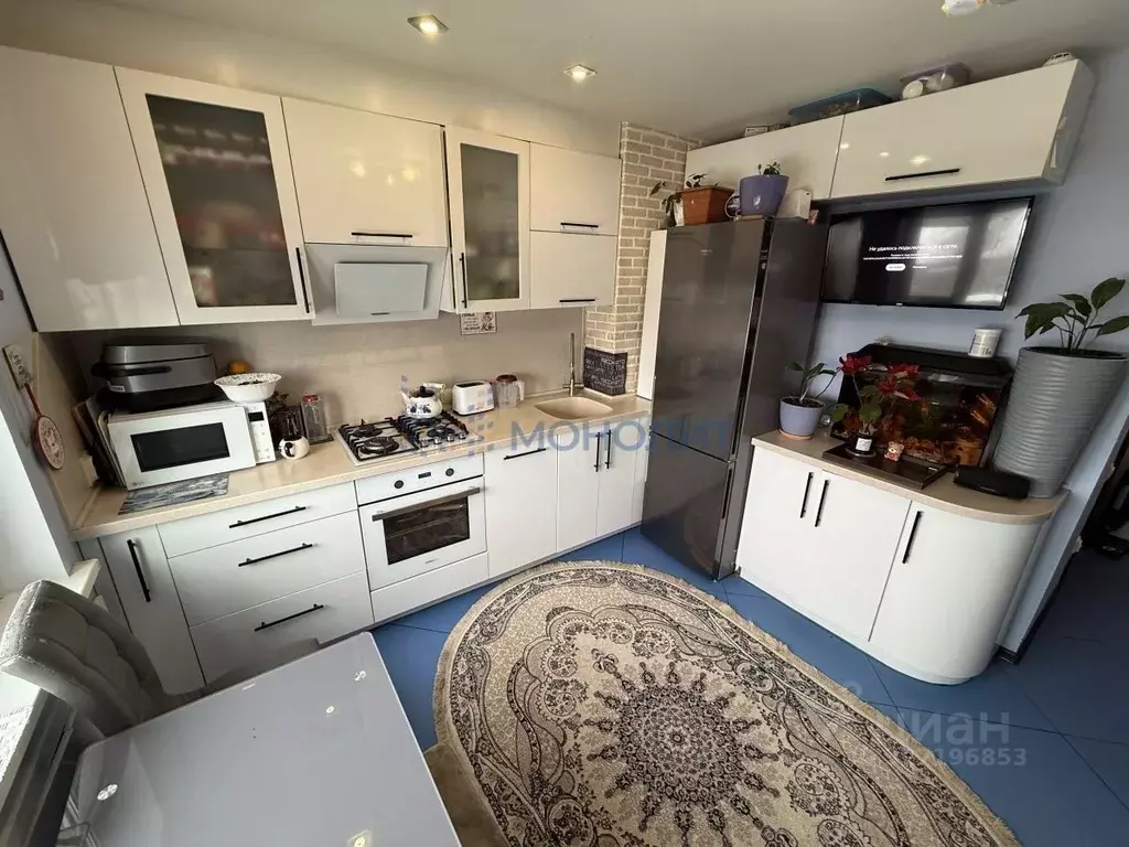 2-к кв. Нижегородская область, Нижний Новгород ул. Сазанова, 5 (55.0 ... - Фото 1