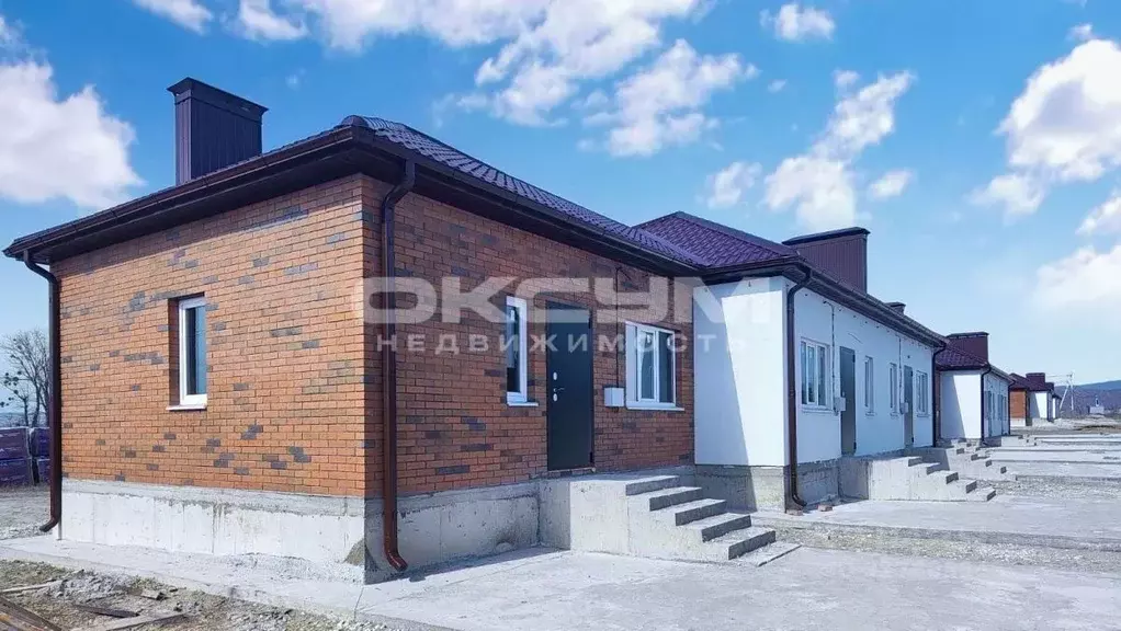Таунхаус в Краснодарский край, Новороссийск городской округ, ... - Фото 1