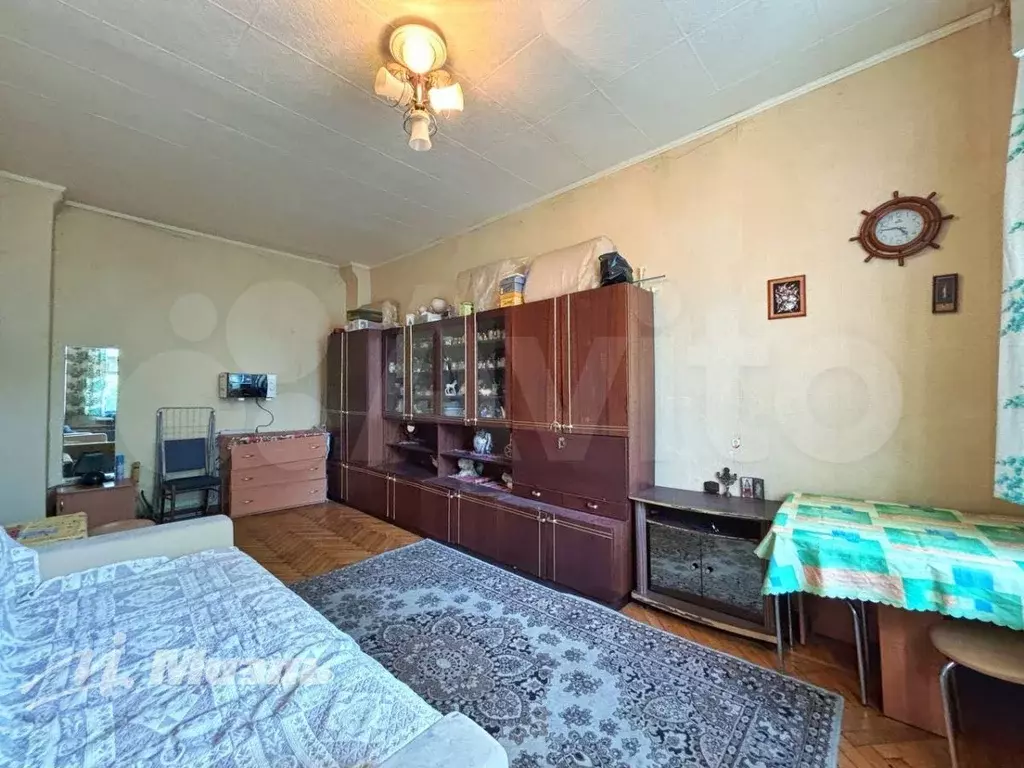 Комната 20,6 м в 4-к., 2/5 эт. - Фото 1