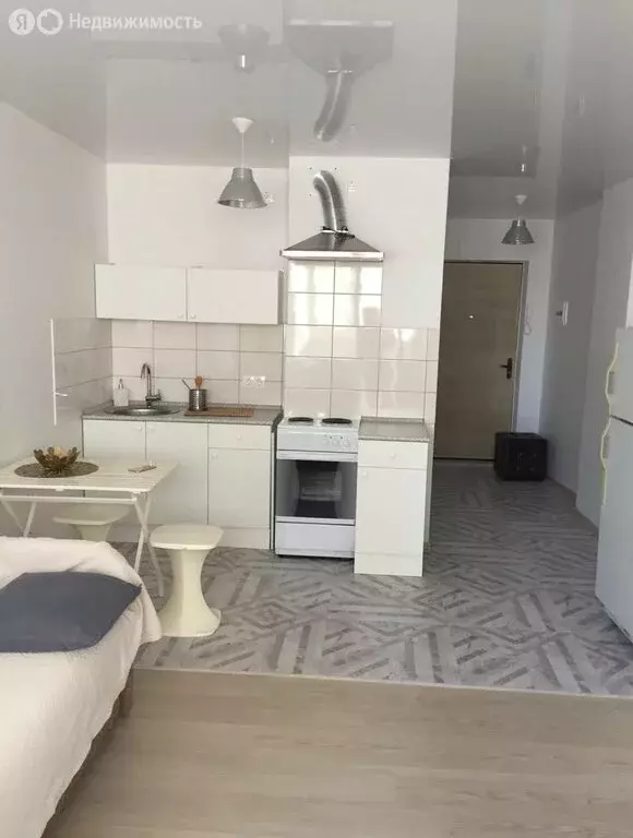 Квартира-студия: Ростов-на-Дону, Заводская улица, 25 (33 м) - Фото 1