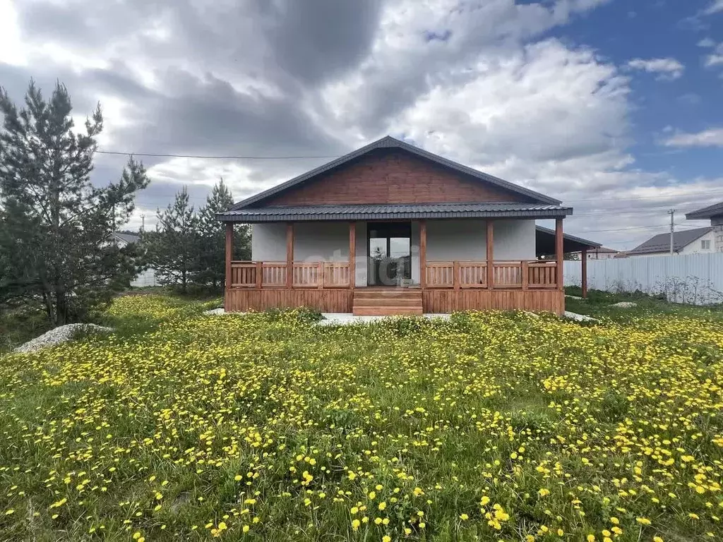 Дом в Свердловская область, Сысертский муниципальный округ, д. Малое ... - Фото 1