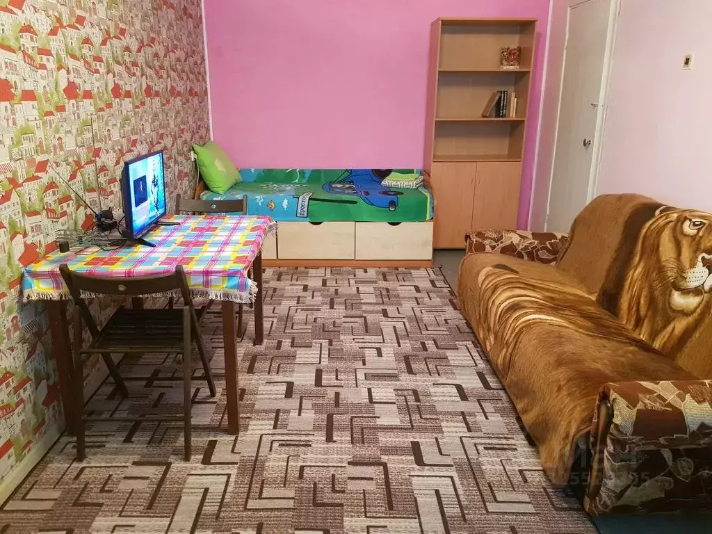 1-к кв. Курганская область, Курган ул. Кузнецова, 8 (40.0 м) - Фото 1