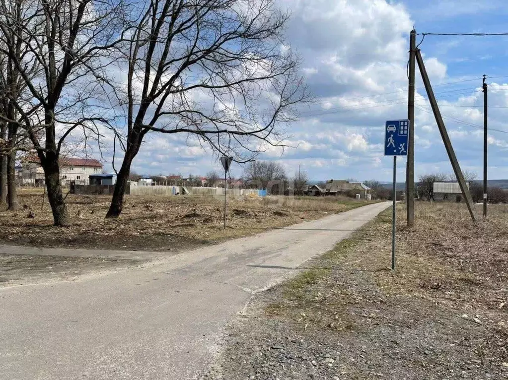 Участок в Белгородская область, Шебекинский муниципальный округ, с. ... - Фото 0