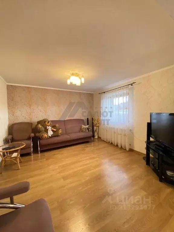 Дом в Калининградская область, Советск Казанская ул., 12 (130 м) - Фото 1