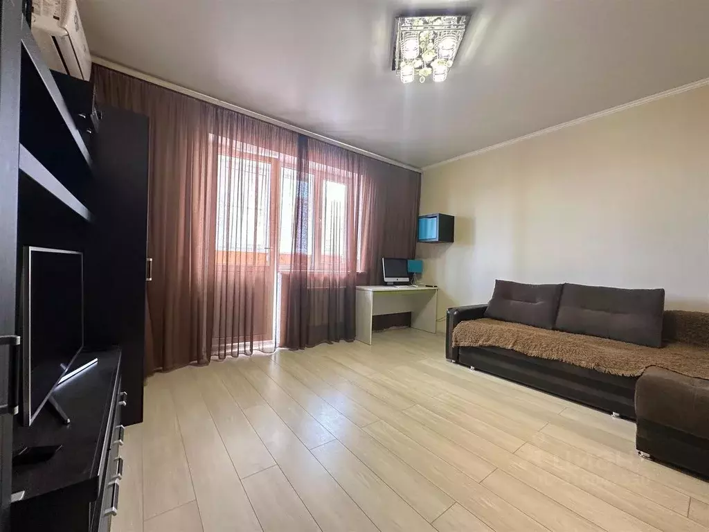 1-к кв. Краснодарский край, Краснодар ул. Репина, 1/2к3 (41.1 м) - Фото 0