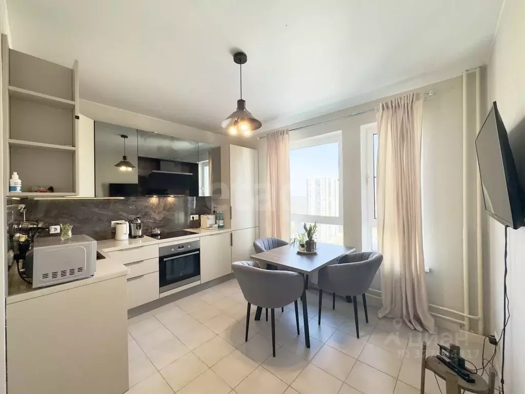 2-к кв. Московская область, Химки Совхозная ул., 17к1 (56.1 м) - Фото 2