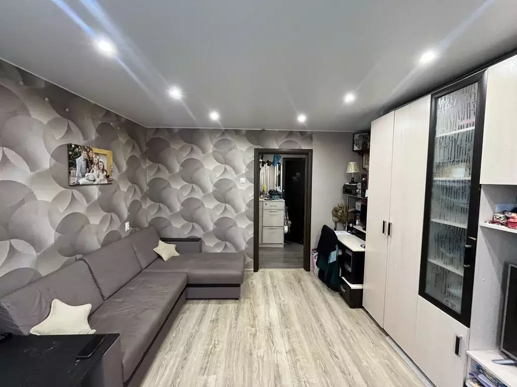 Продаётся 3-к квартира, 57.8 м - Фото 0